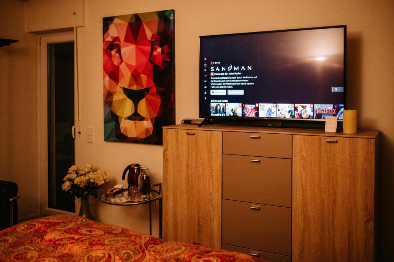Modernes Und Gemuetliches Designerzimmer Karlsbad Εξωτερικό φωτογραφία