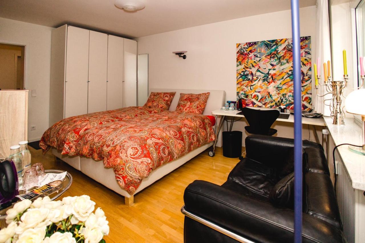 Modernes Und Gemuetliches Designerzimmer Karlsbad Εξωτερικό φωτογραφία